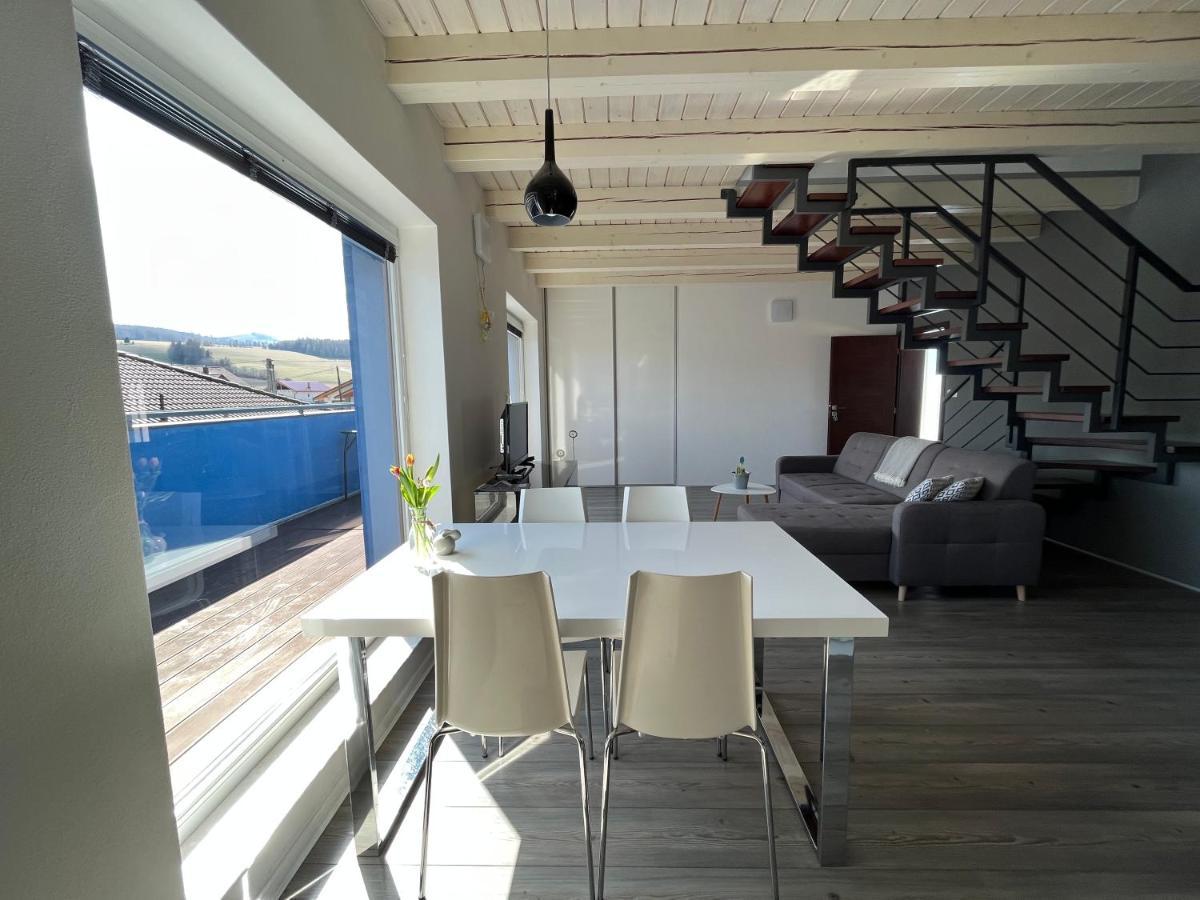 Modry Dom Apartment Spisske Bystre Luaran gambar