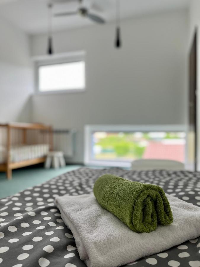 Modry Dom Apartment Spisske Bystre Luaran gambar