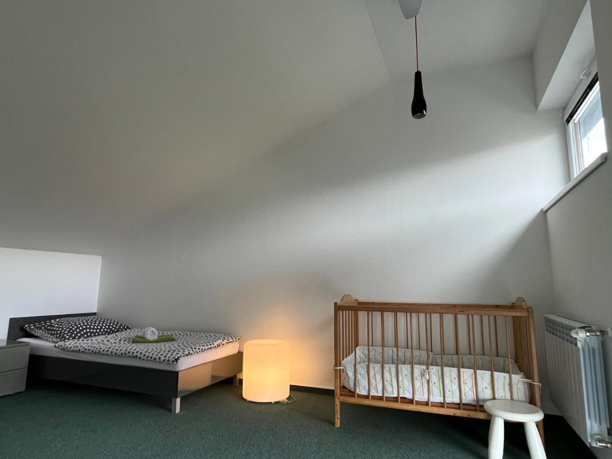 Modry Dom Apartment Spisske Bystre Luaran gambar